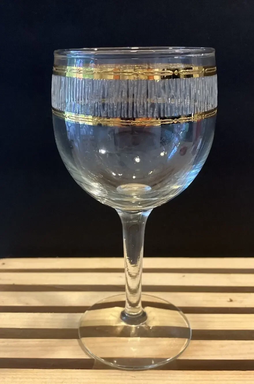 Culver Icicle Wine Glass 5 7/8